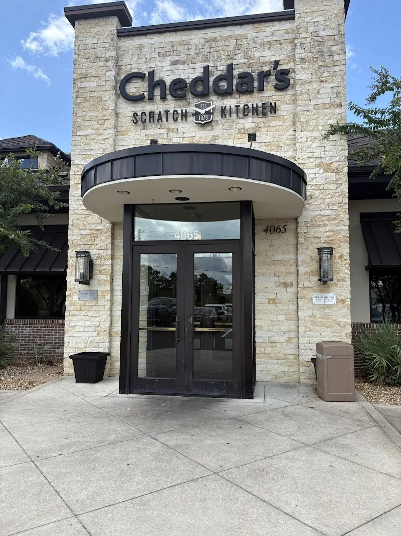 Cheddar's Scratch Kitchen