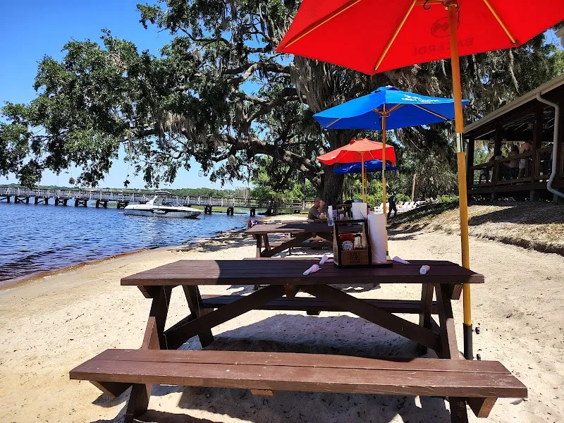 CRAB CAKES ON THE LAKES FOOD TRAILER