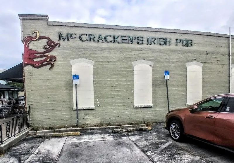 McCracken’s Irish Pub