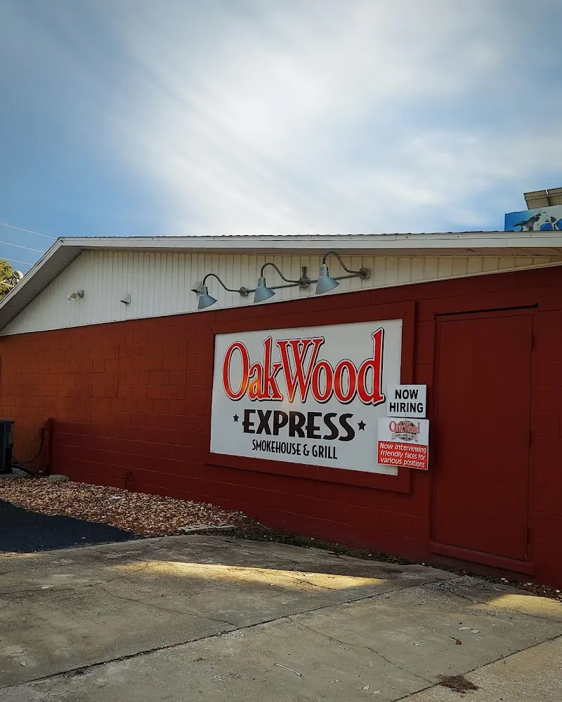 Oakwood Express Smokehouse
