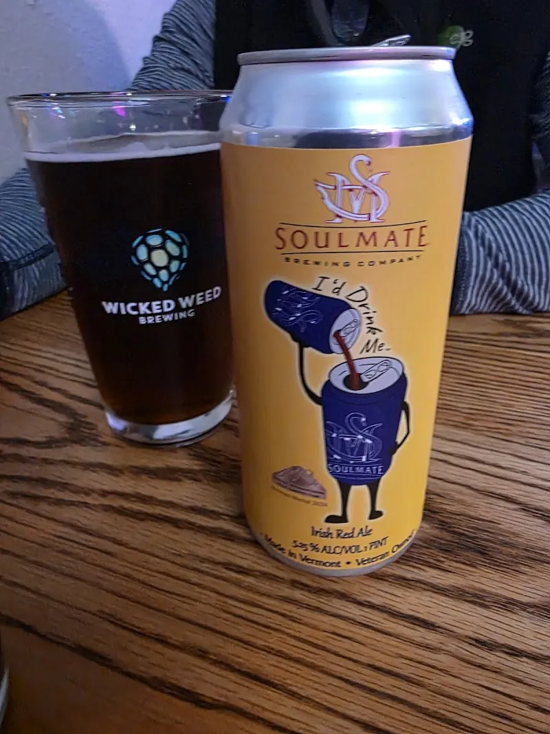 Sud's Bottleshop & Saloon