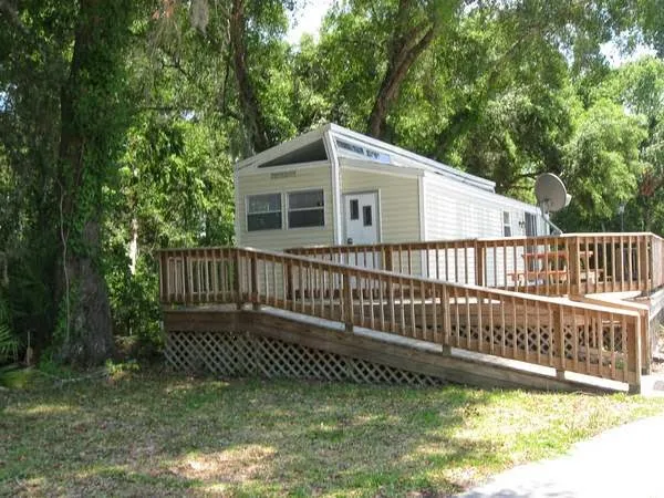 Thousand Trails Three Flags