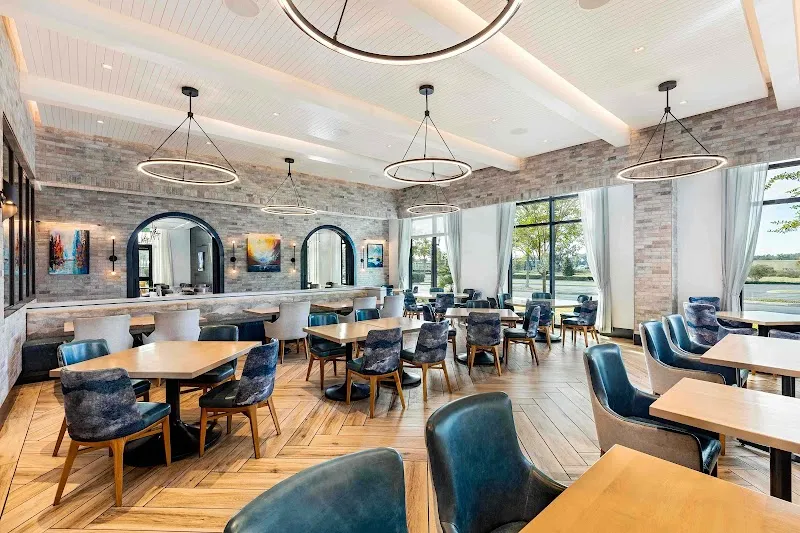 Wolfgang Puck Kitchen + Bar